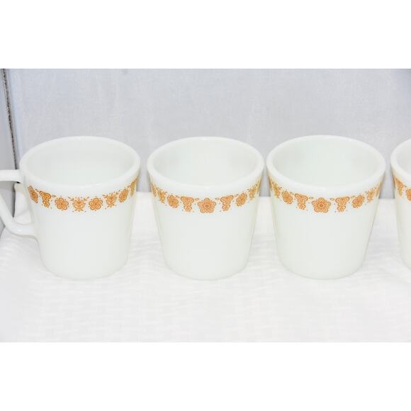 PYREX BUTTERFLY GOLD MILK GLASS CUPS #1410 Flat Coffee Mugs X-4 - Picture 3 of 5